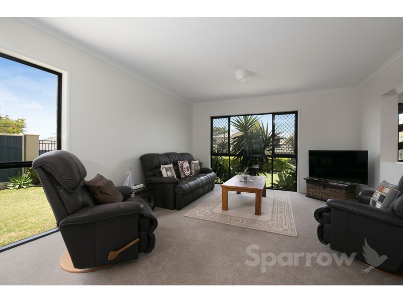 44 Campbell Street, Wakerley QLD 4154