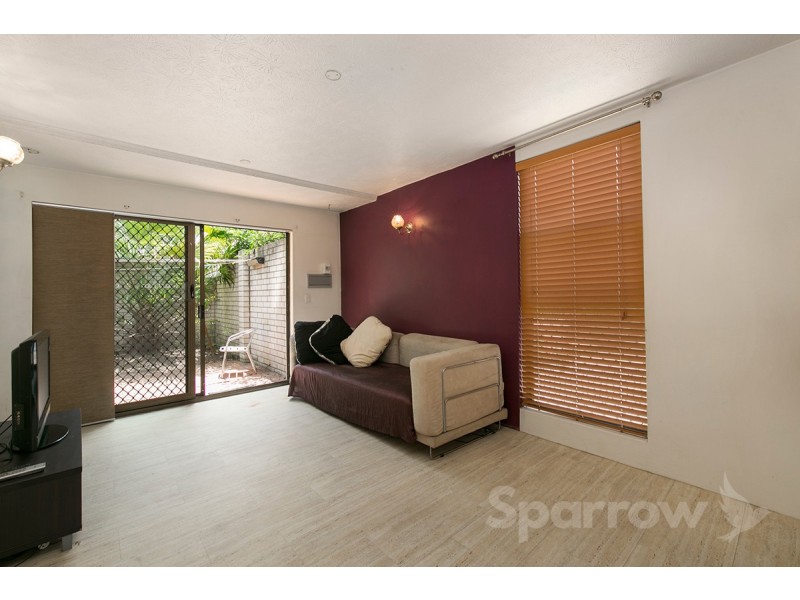 1/98 Station Road, Indooroopilly QLD 4068