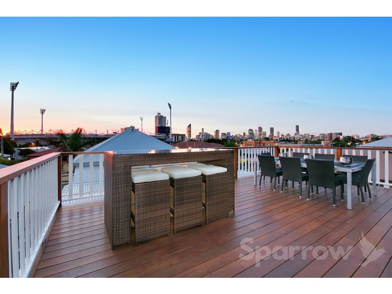 9 Potts Street, East Brisbane QLD 4169