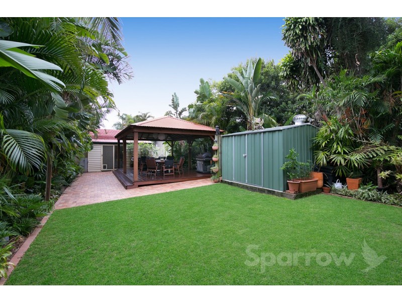 12 Blackwood Road, Manly West QLD 4179