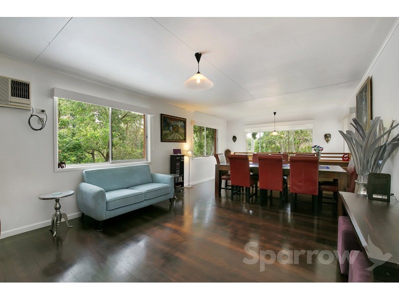 1 Banbury Street, Carina QLD 4152