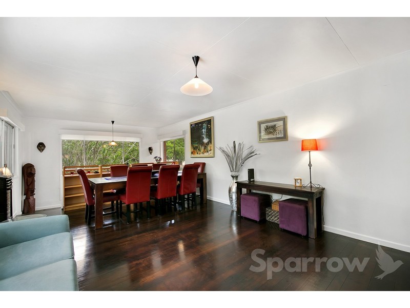 1 Banbury Street, Carina QLD 4152