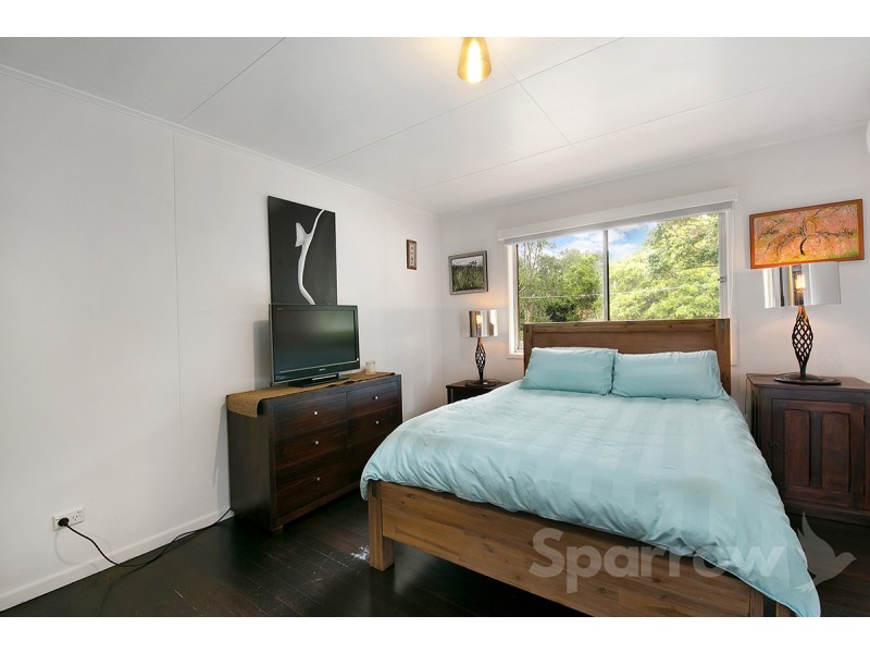 1 Banbury Street, Carina QLD 4152