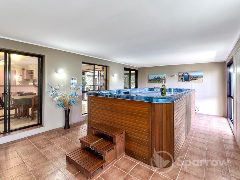 5 Banjo Place, Springfield QLD 4300