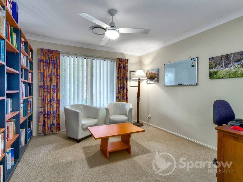 5 Banjo Place, Springfield QLD 4300