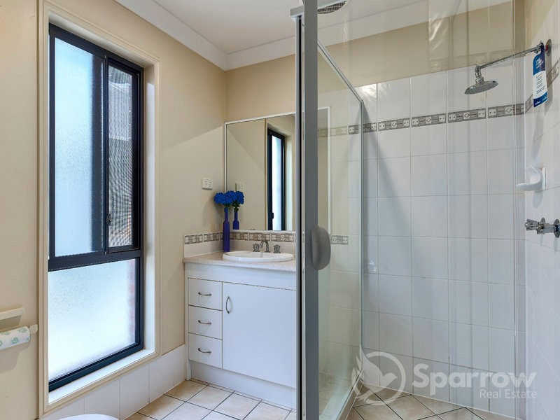 5 Banjo Place, Springfield QLD 4300