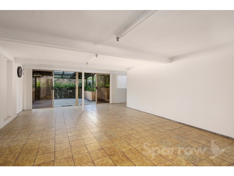 9 Hilary Street, Wishart QLD 4122