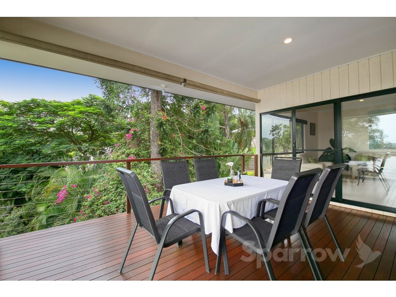 11 Robertson Place, Fig Tree Pocket QLD 4069