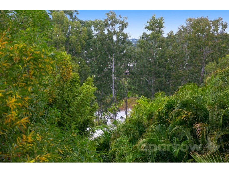 11 Robertson Place, Fig Tree Pocket QLD 4069