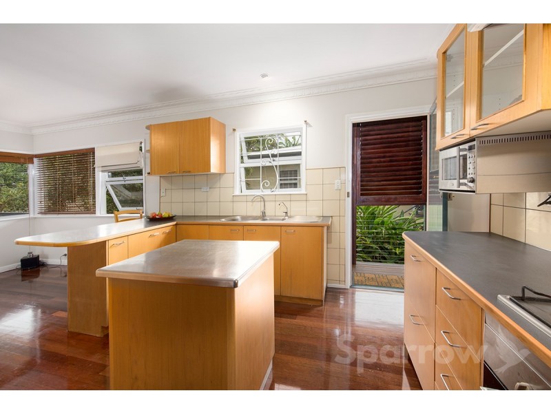 344 Nursery Road, Holland Park QLD 4121
