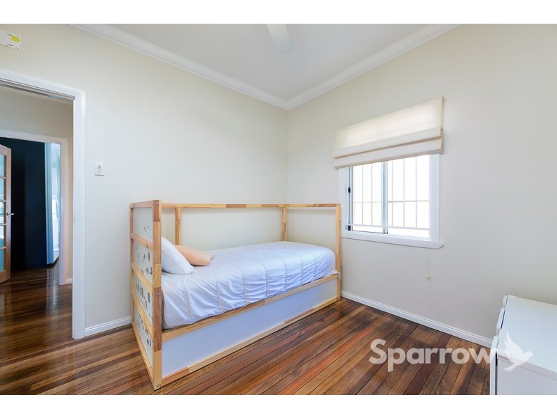 263 Edinburgh Castle Road, Wavell Heights QLD 4012