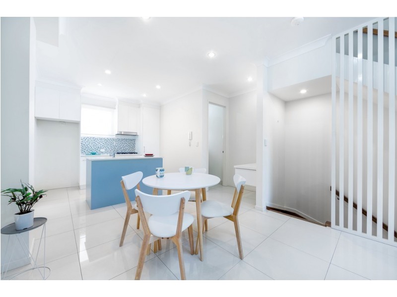 8/7 Somerset Street, Yeronga QLD 4104