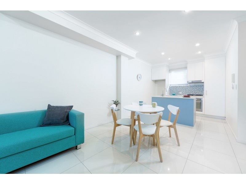 8/7 Somerset Street, Yeronga QLD 4104