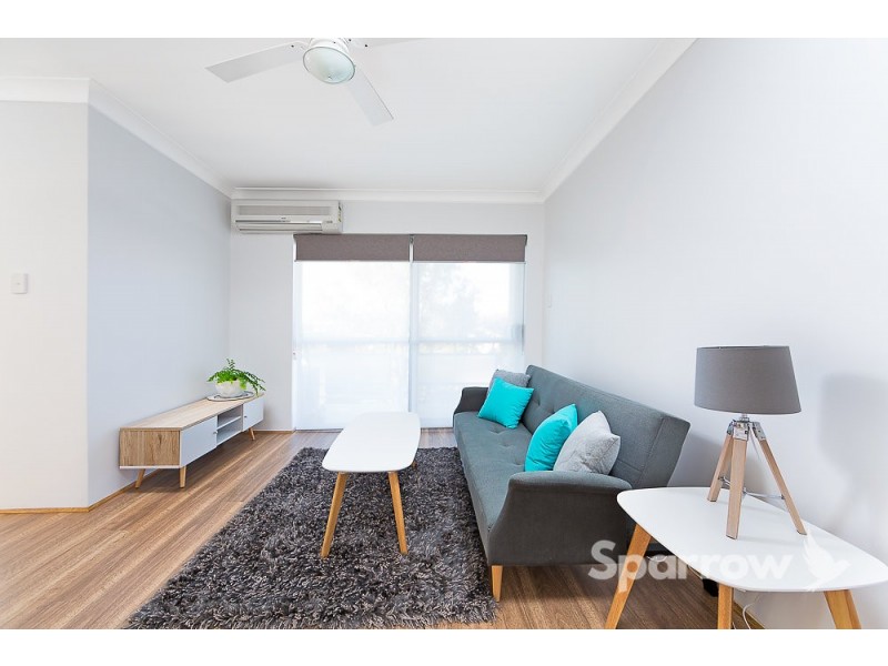 8/76 Kitchener Street, Coorparoo QLD 4151