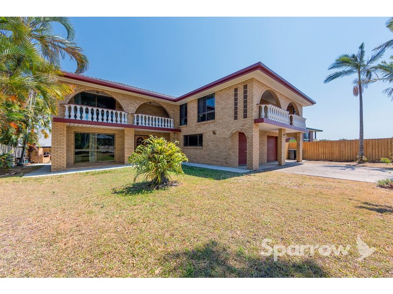 15 Lindisfarne Street, Carindale QLD 4152