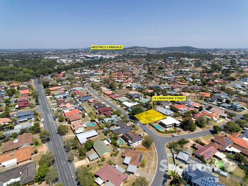 15 Lindisfarne Street, Carindale QLD 4152