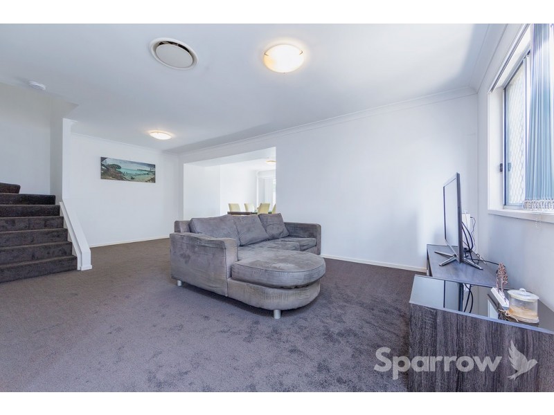 5/110 Lexey Crescent, Wakerley QLD 4154