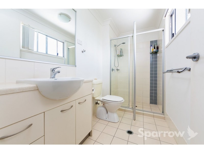 5/110 Lexey Crescent, Wakerley QLD 4154