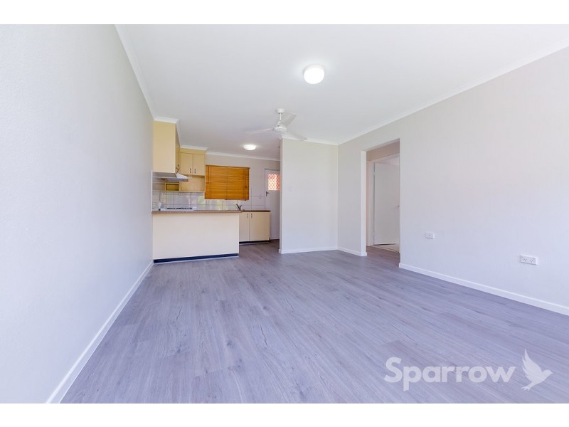4/11 Carl Street, Woolloongabba QLD 4102