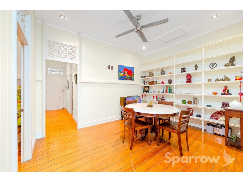 6 Lockwood Street, Sherwood QLD 4075