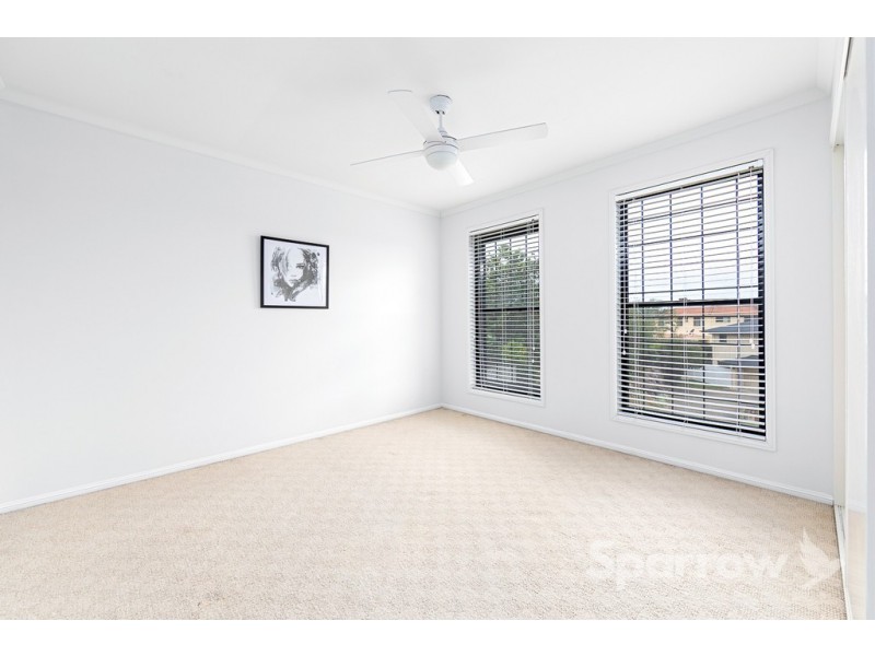 8 Hanks Place, Mcdowall QLD 4053