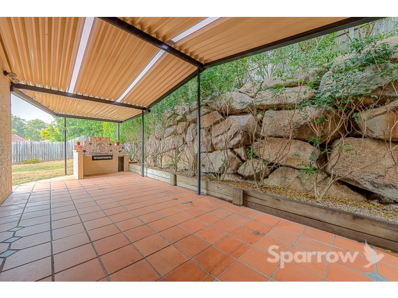 8 Hanks Place, Mcdowall QLD 4053