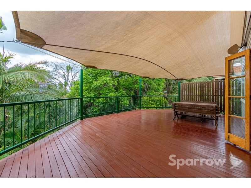 42 Bramston Terrace, Herston QLD 4006