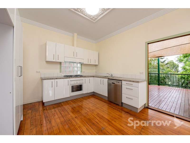 42 Bramston Terrace, Herston QLD 4006