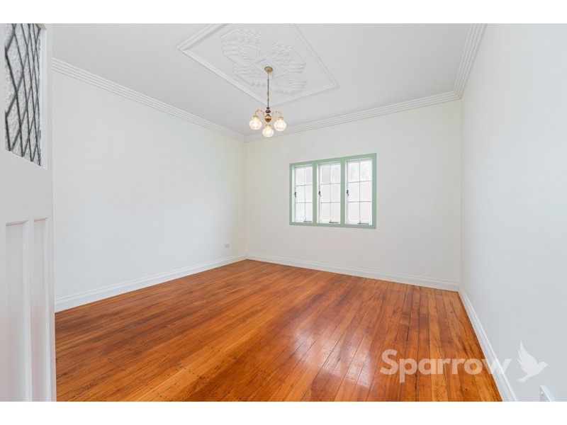 42 Bramston Terrace, Herston QLD 4006