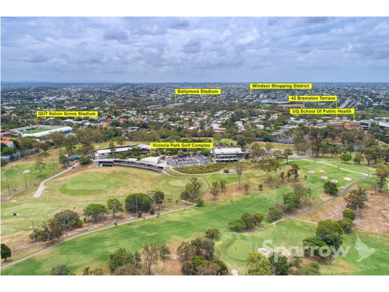 42 Bramston Terrace, Herston QLD 4006