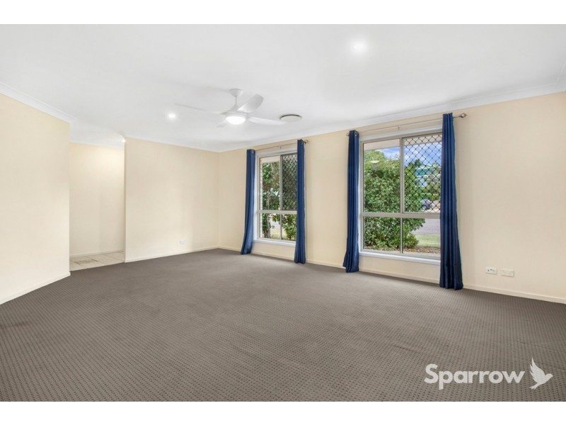 50 Hillenvale Avenue, Arana Hills QLD 4054