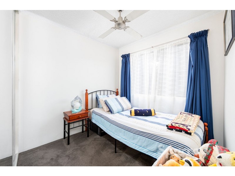 1/37 Vine Street, Greenslopes QLD 4120
