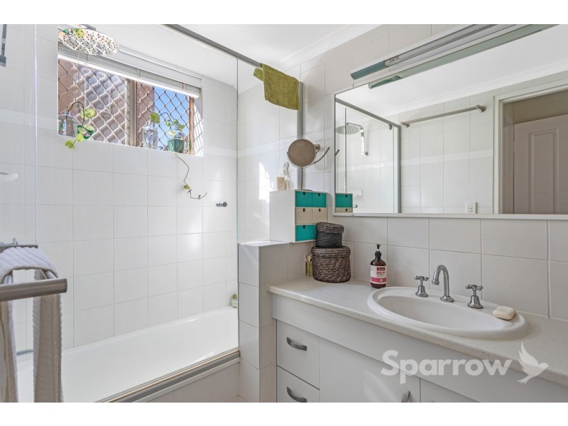 2/45 Dutton Street, Hawthorne QLD 4171