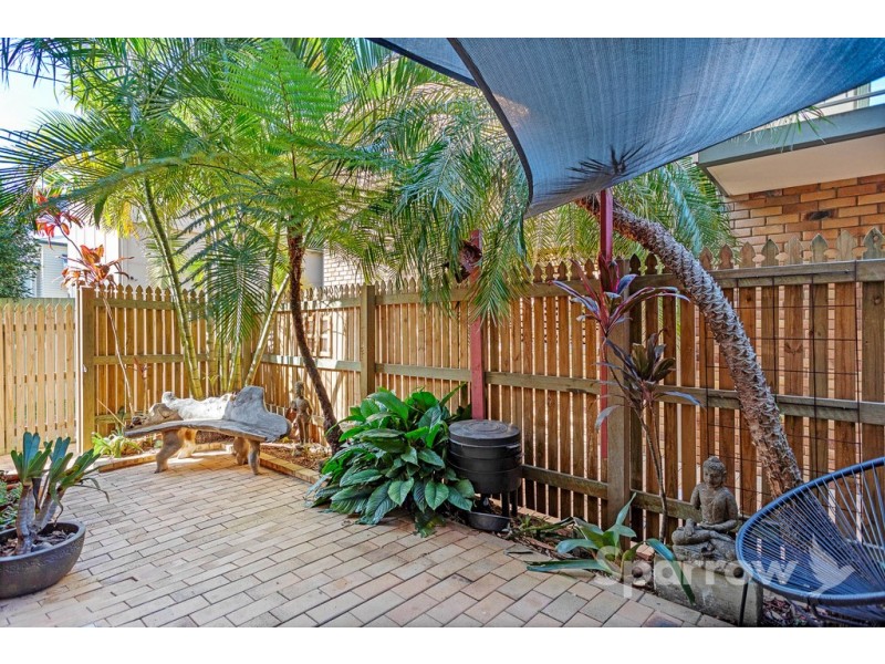 2/45 Dutton Street, Hawthorne QLD 4171