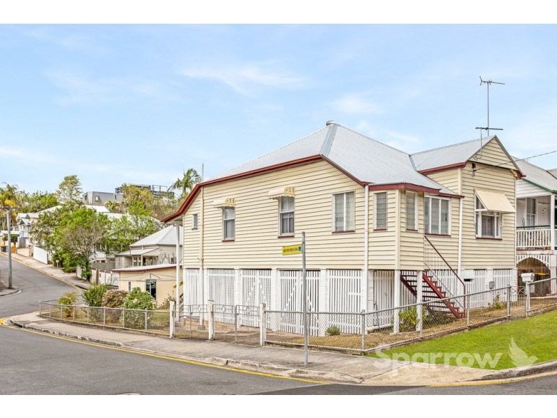 18 Nairn Street, Milton QLD 4064