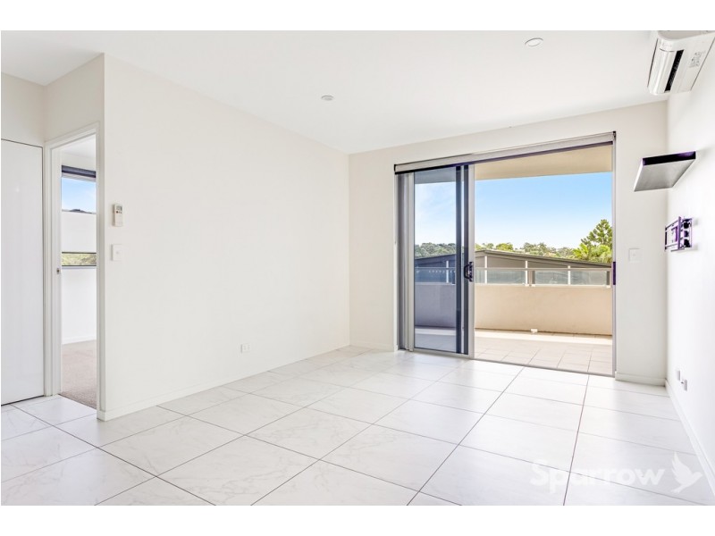 34/908 Logan Road, Holland Park QLD 4121