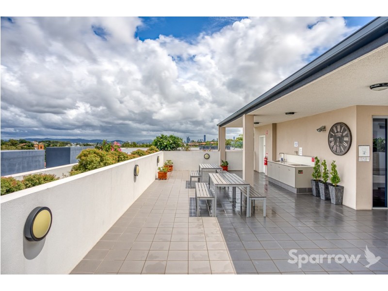 34/908 Logan Road, Holland Park QLD 4121