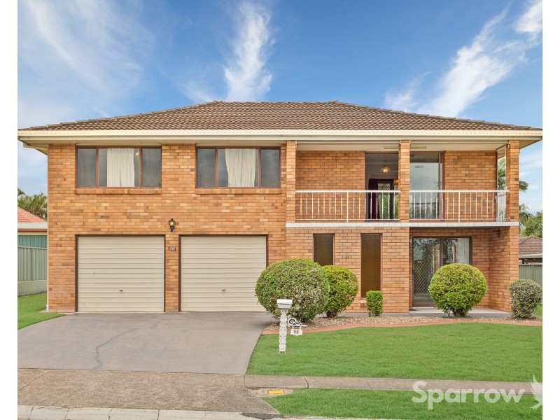 65 Meadowlands Road, Carindale QLD 4152
