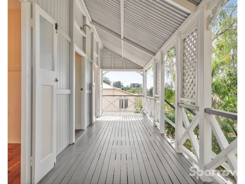 42 Burlington Street, East Brisbane QLD 4169