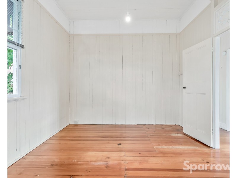 42 Burlington Street, East Brisbane QLD 4169