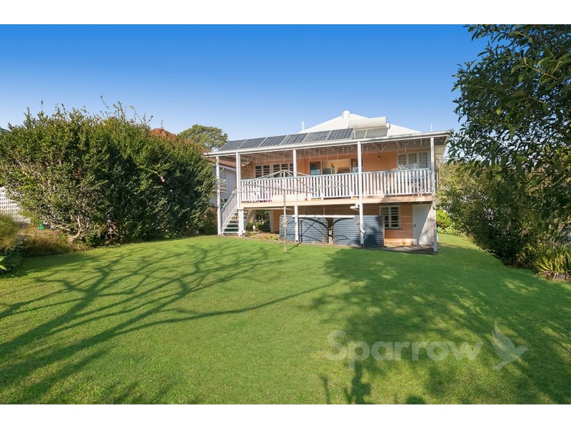 39 Waratah Avenue, Holland Park West QLD 4121