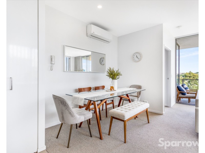 504/54 Lincoln Street, Greenslopes QLD 4120