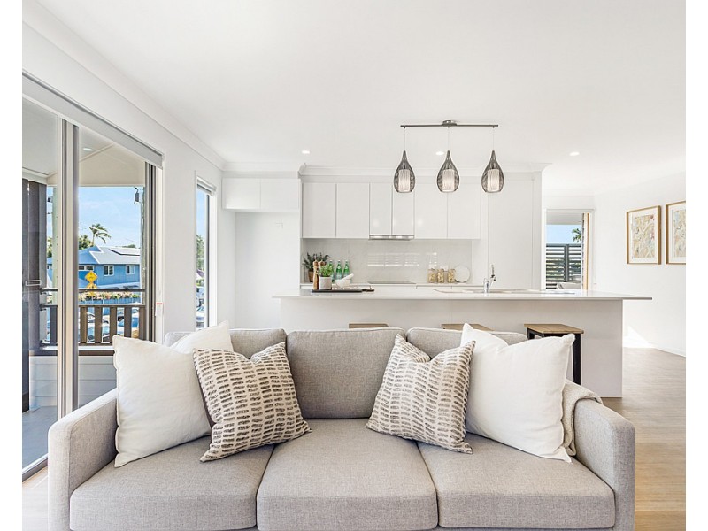 1, 4 & 5/28 Loreburn Street, Mount Gravatt QLD 4122