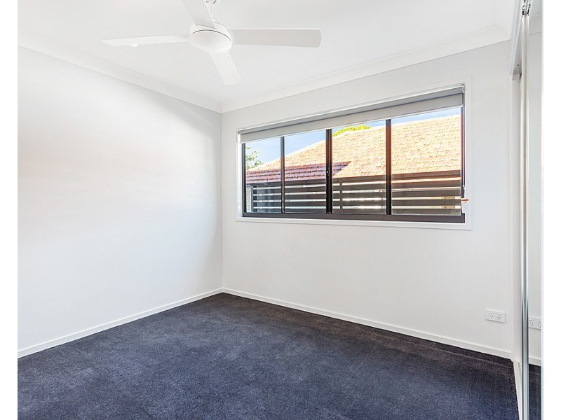 1, 4 & 5/28 Loreburn Street, Mount Gravatt QLD 4122