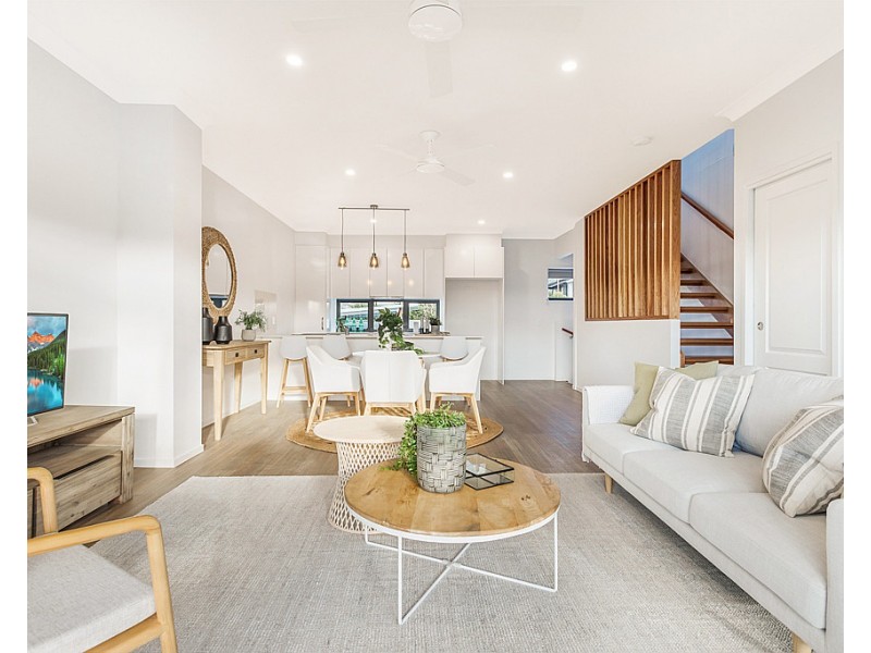 1, 4 & 5/28 Loreburn Street, Mount Gravatt QLD 4122