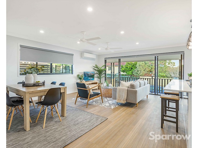 2 & 3/28 Loreburn Street, Mount Gravatt QLD 4122