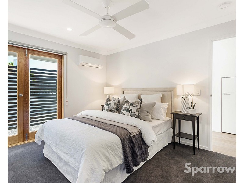 2 & 3/28 Loreburn Street, Mount Gravatt QLD 4122