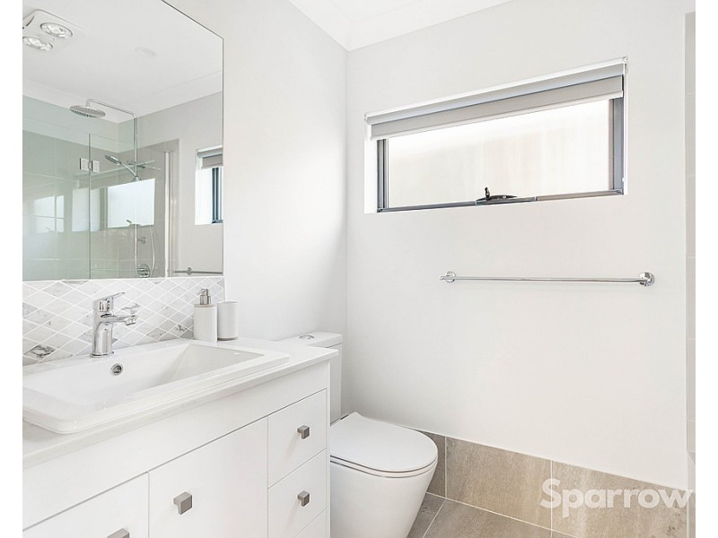 2 & 3/28 Loreburn Street, Mount Gravatt QLD 4122