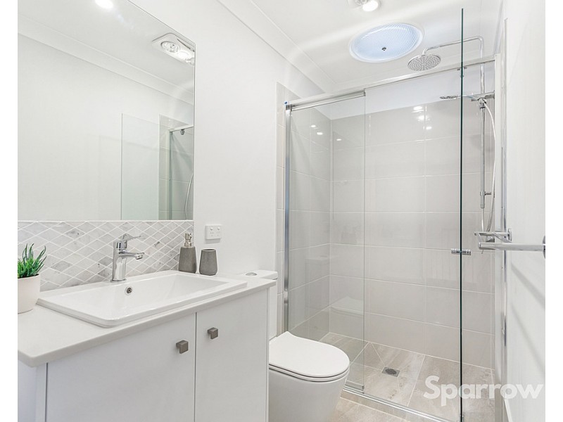 2 & 3/28 Loreburn Street, Mount Gravatt QLD 4122