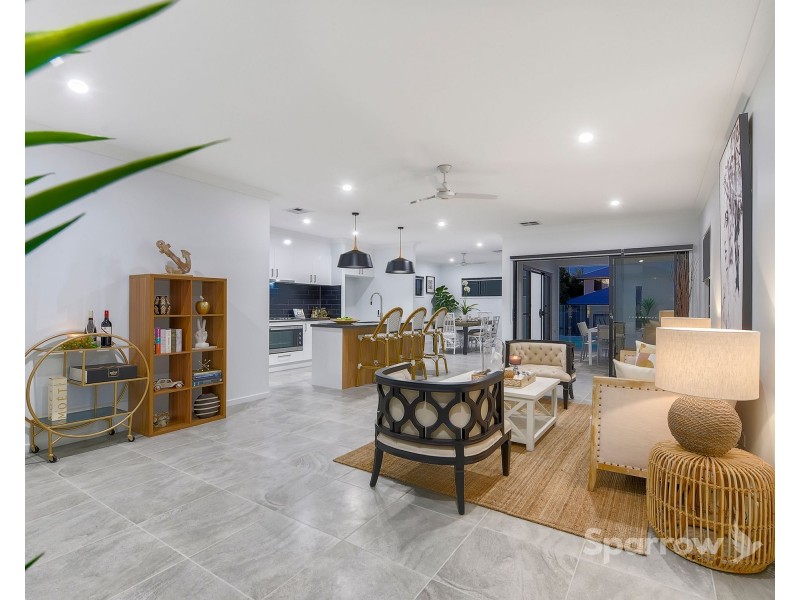 10 Keats Street, Cannon Hill QLD 4170